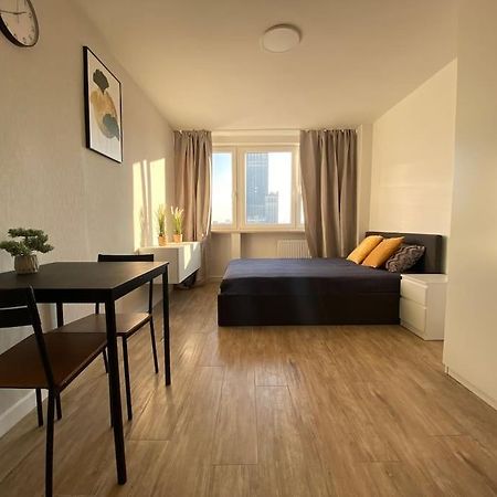 New Apartment With Magnificent View Warsaw Exterior photo